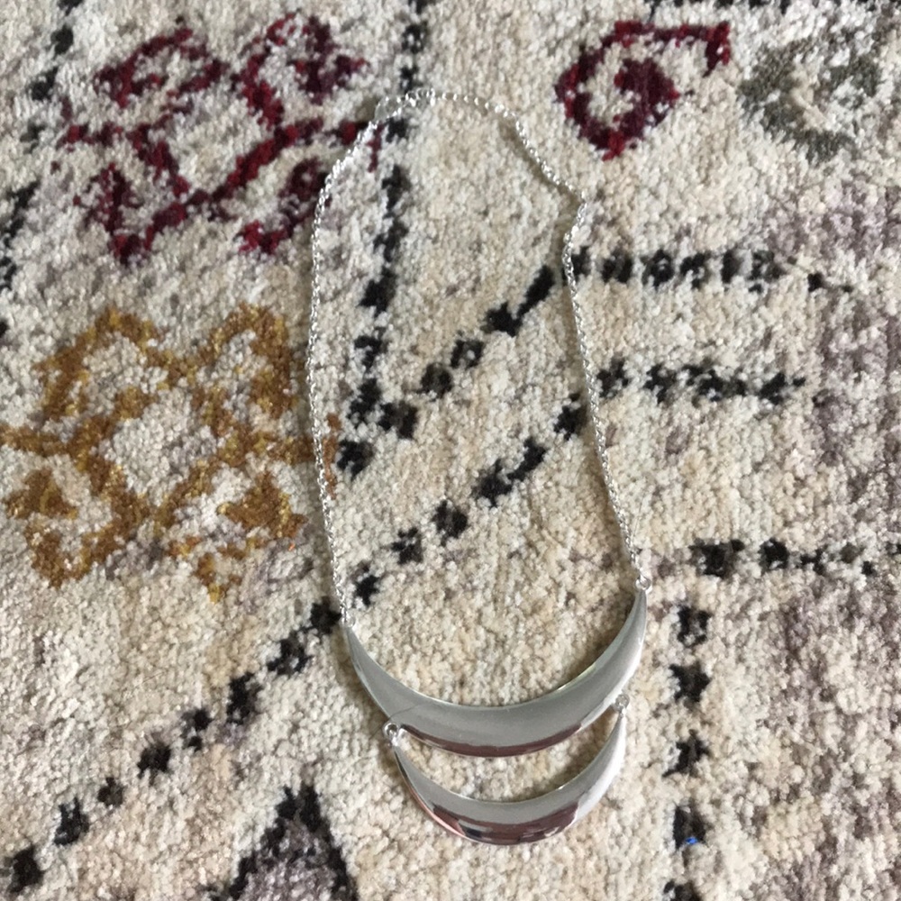 NWOT Limited silver statement necklace